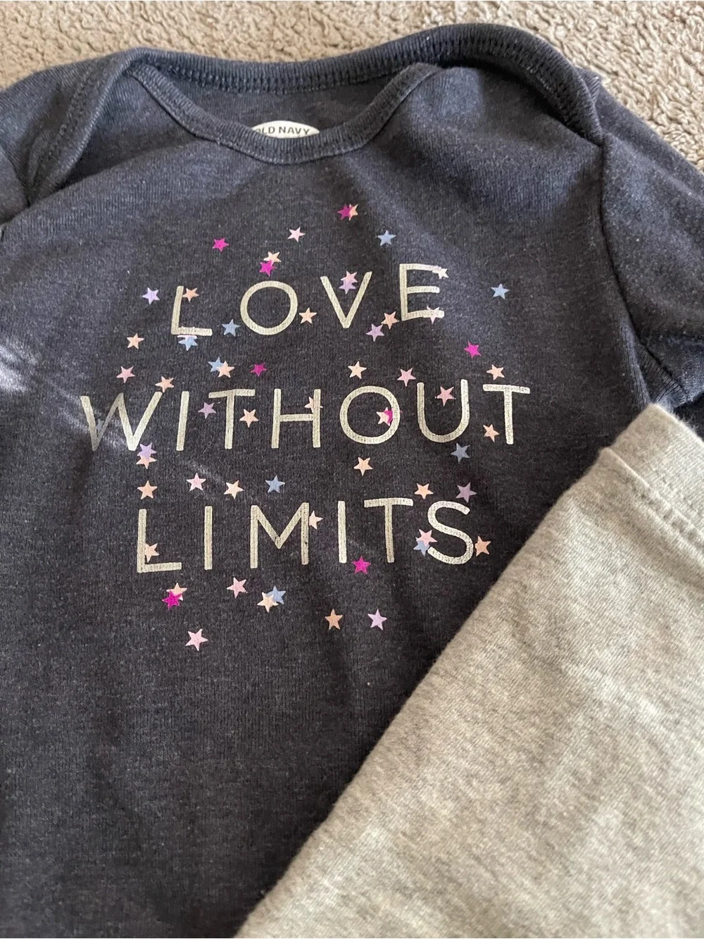 Old Navy Charcoal Bodysuit & Light Gray Leggings Set with Pink Star Accents
